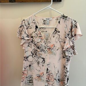 White House Black Market Floral Ruffle Sleeve Top - Pink